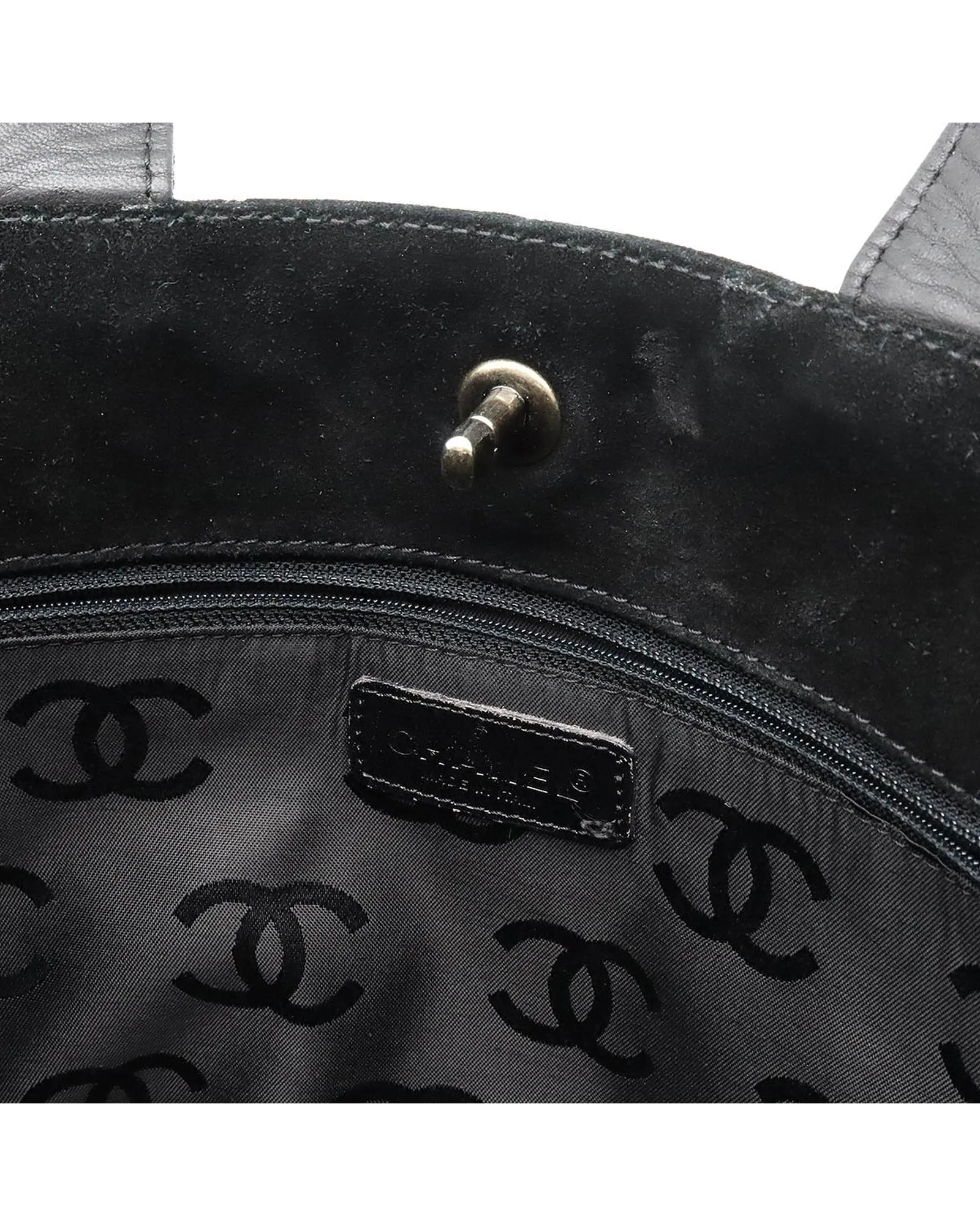 Black Leather Tote Bag with Wild Stitch Matelasse Design and Suede Accents