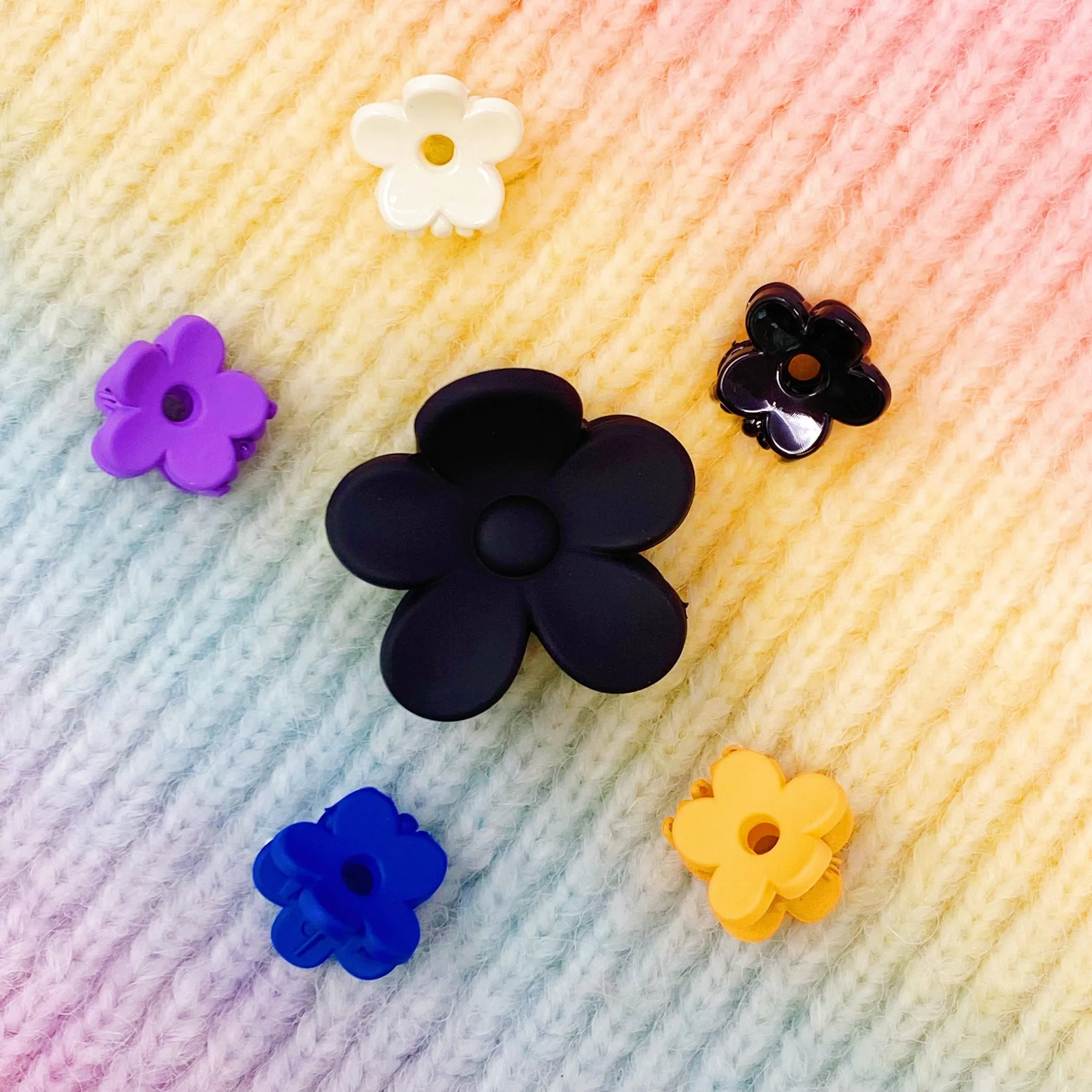 Daily Daisy Mixed Hair Claw Set