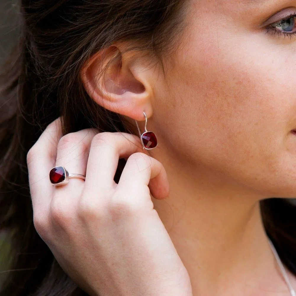 Garnet Cocktail Ring | Silver