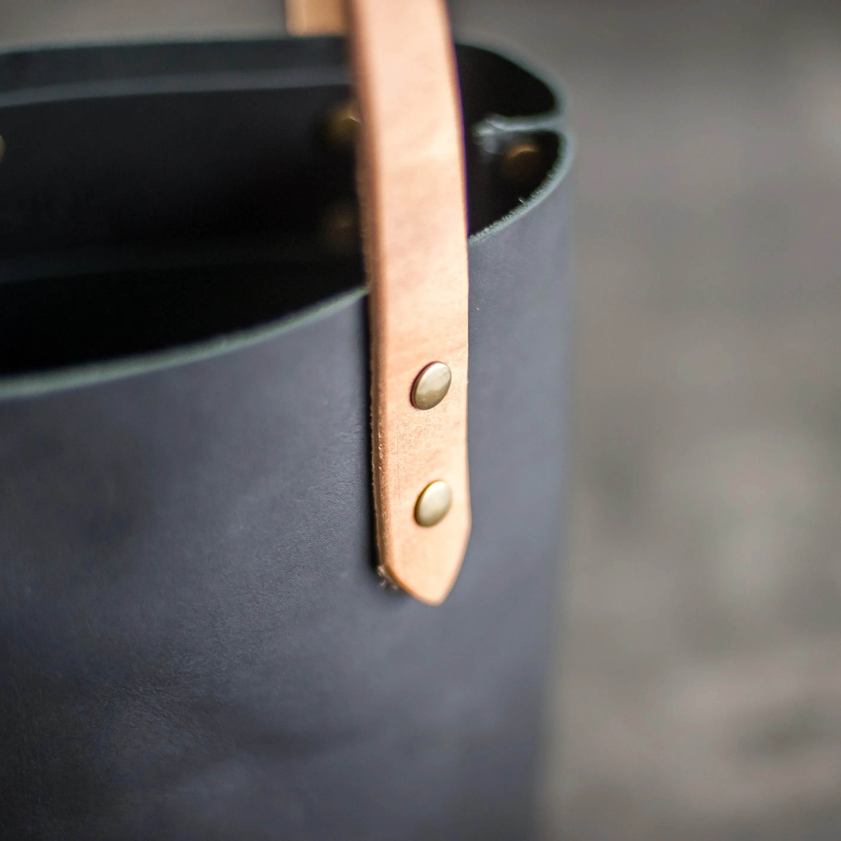 Personalized Leather Zipper Closure Tote Bag