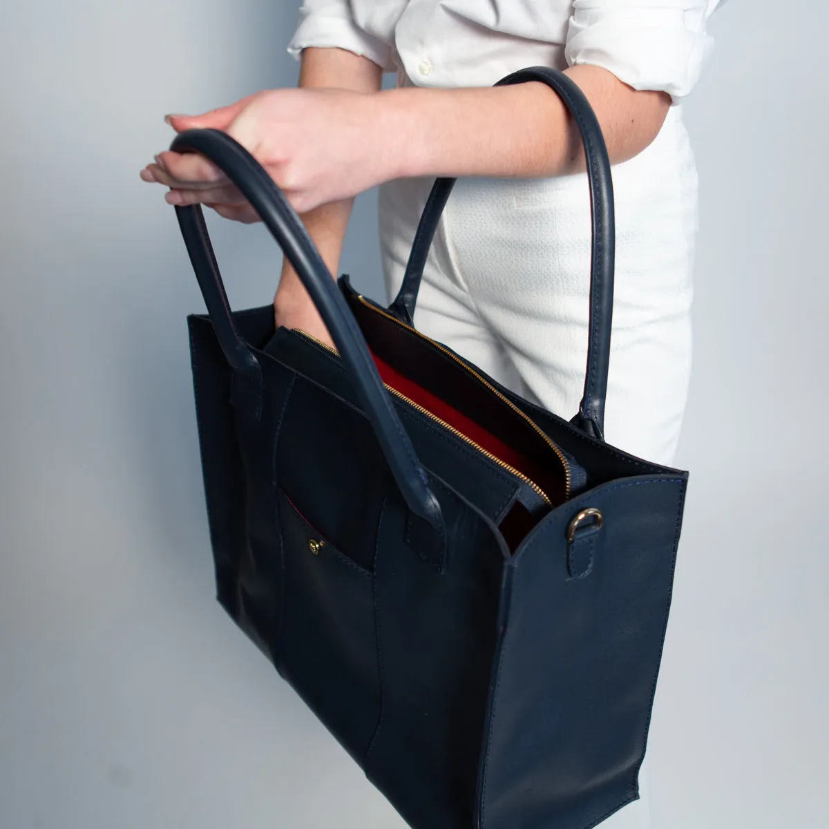 The Calista Tote (Navy)